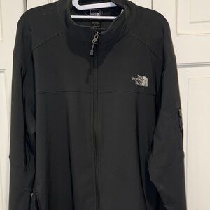The North Face Men’s Black Lightweight Zip-Front Shirt Jacket